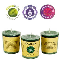 Kerze - Votiv - Chakra - 4tes - Anahata - mit Duft - Grün - Palmkernwachs - ca. 14 Std. - ca. 4,5x4 cm