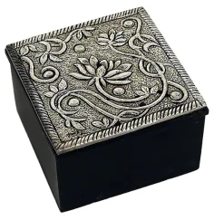 Schmuckkästchen - Aufbewahrungskästchen - Lotus - Quadratisch - Holz & Aluminium -Silber - ca. 6x6x4 cm