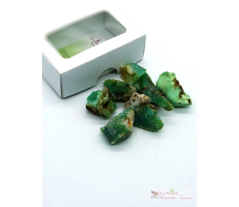 One World Minerals - Chrysopras Wassersteine - quintESSENCE Wassersteine