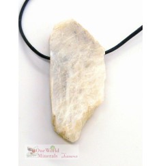 One World Minerals - Mondstein, eine Seite handpoliert, die andere Seite natur, Unikate, gebohrt