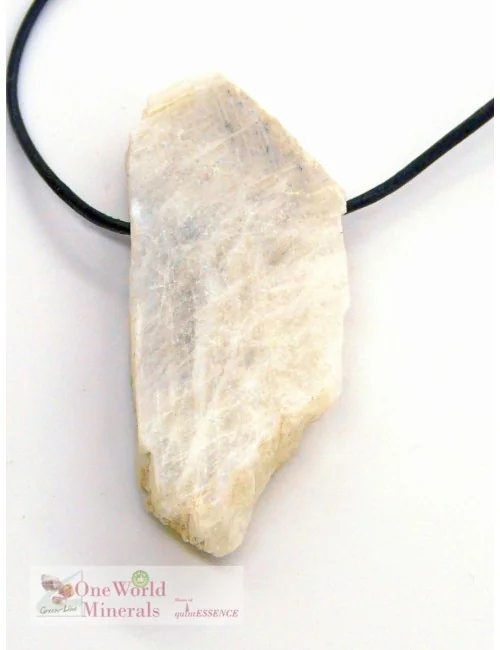 One World Minerals - Mondstein