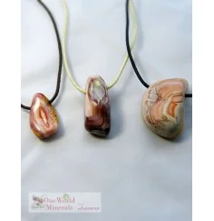 One World Minerals - 3 pink Achate aus Botsuana, Anhängerset