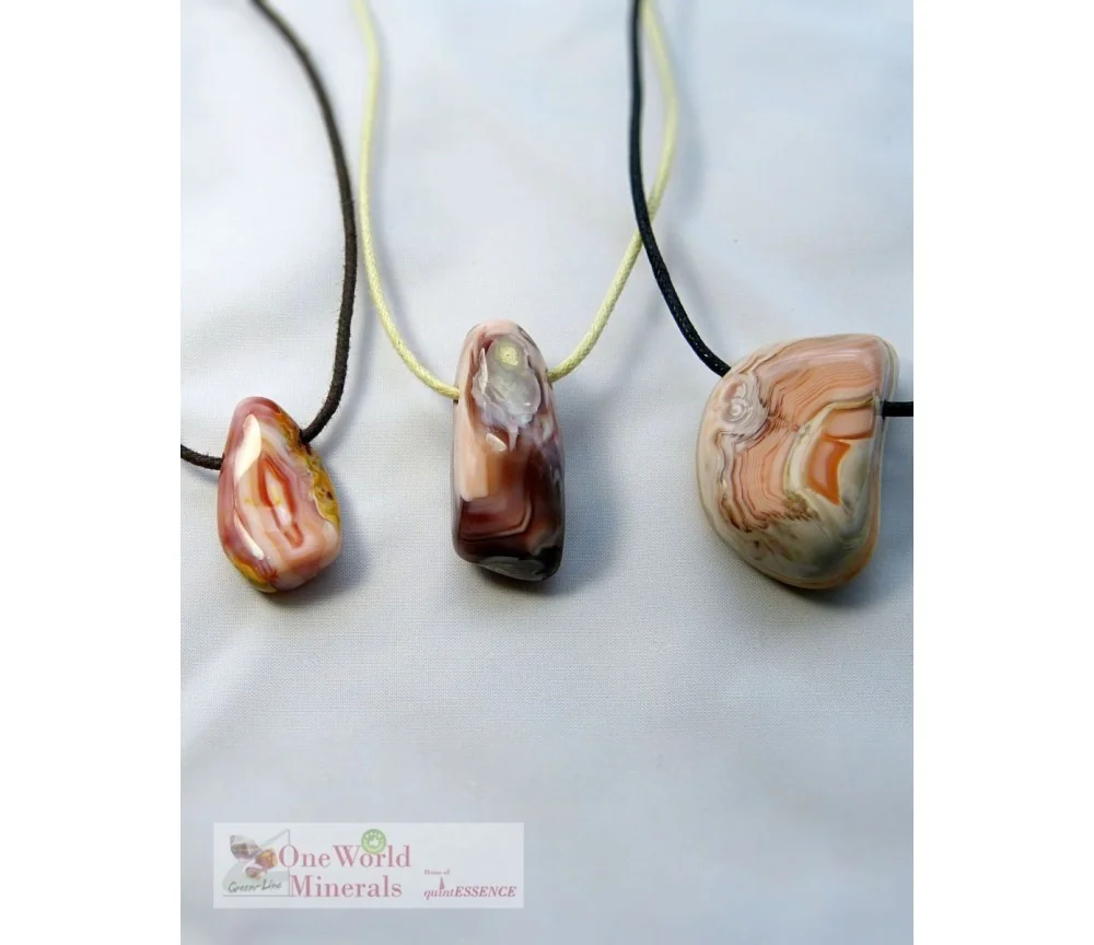 One World Minerals - 3 pink Achate aus Botsuana, Anhängerset