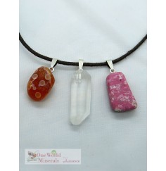 One World Minerals - Augen-Carneol, Bergkristall-Spitze & Thulit, mit Silberschlaufe (925) im Set