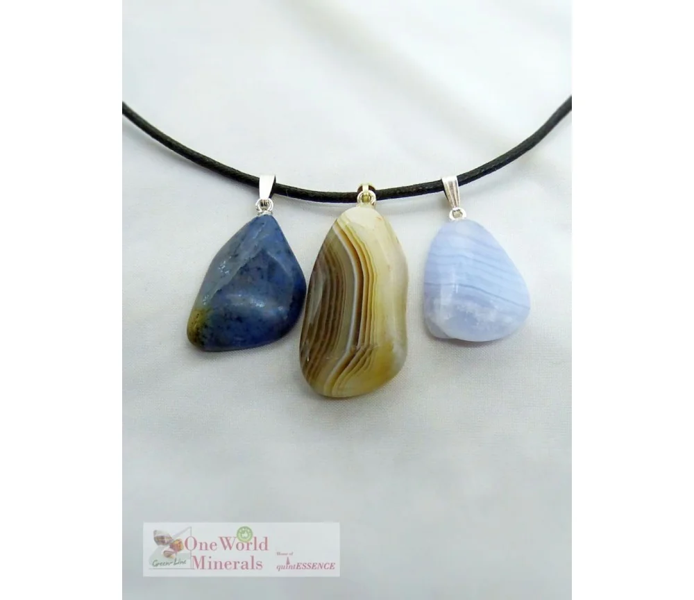 One World Minerals - Dumortierit, Botsuana-Achat & Chalcedon, mit Silberschlaufe (925) im Set