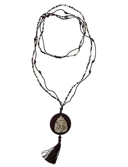 Mala "Ganesha" Glasperlen schwarz mit gelaserter Muschelscheibe 46cm