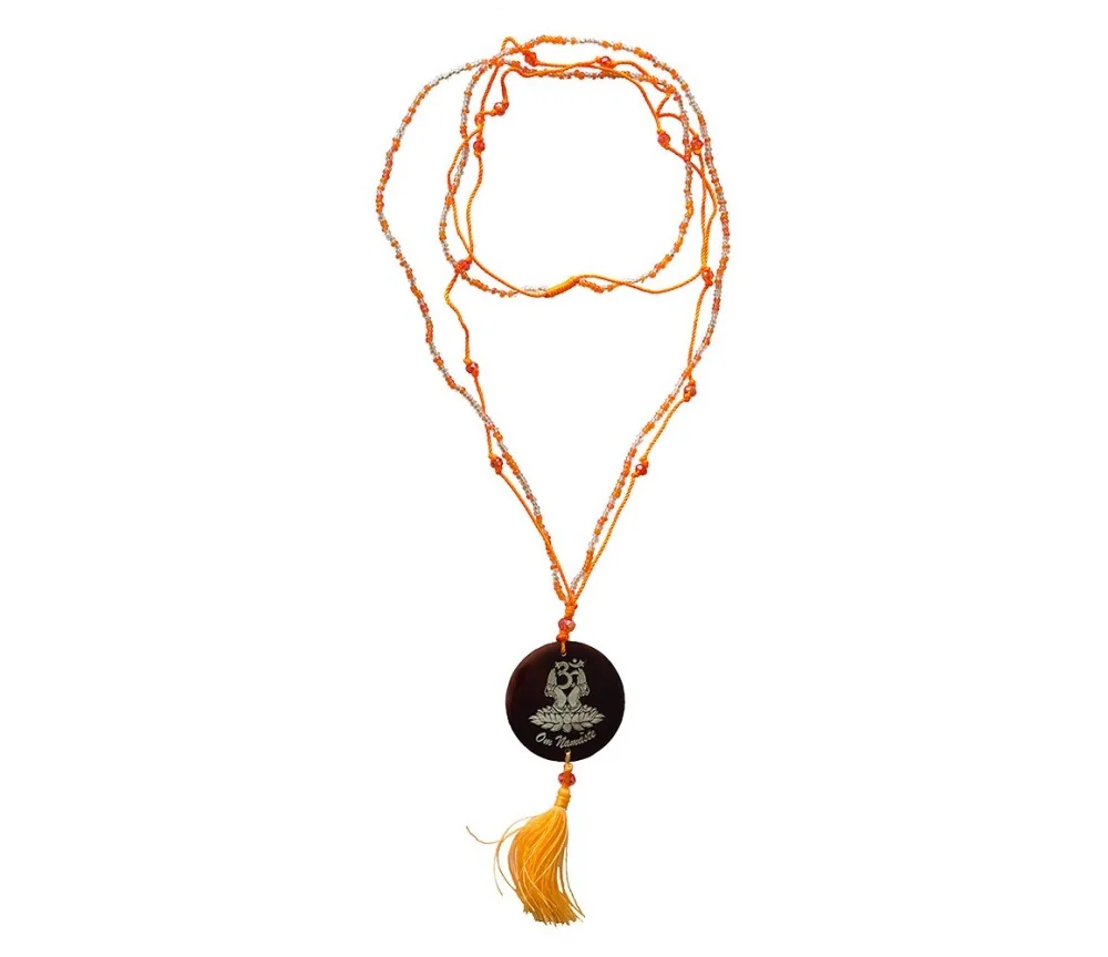 Mala - Om Namaste- Glasperlen orange mit gelaserter Muschelscheibe 46cm