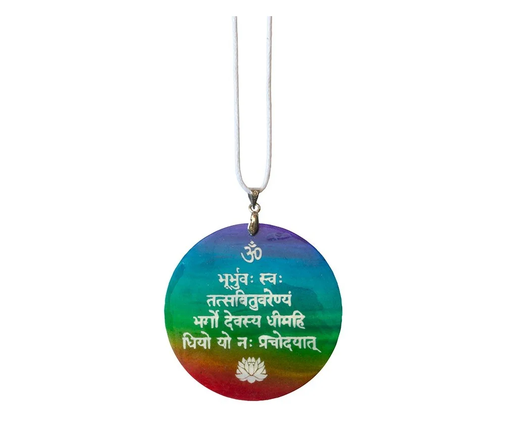 Halskette - Gayatri Mantra- Muschel Airbrush rainbow 5cm