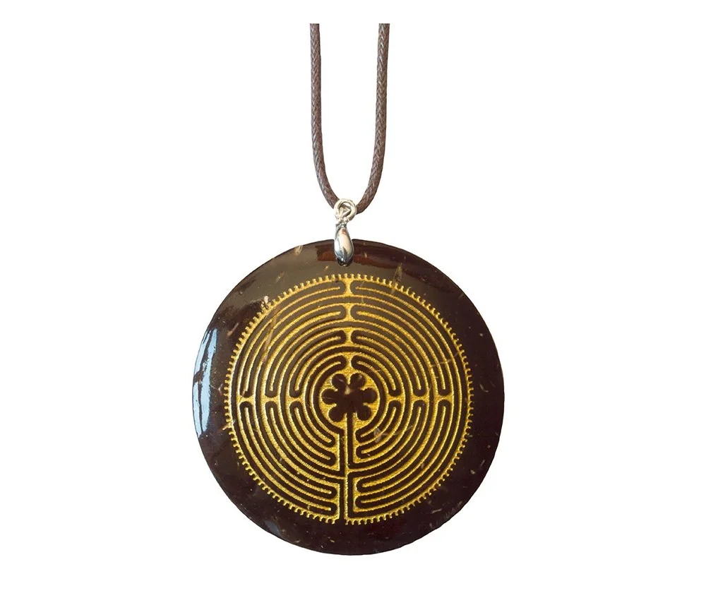 Halskette - Labyrinth Chartres- Coconut gold lackiert 5cm