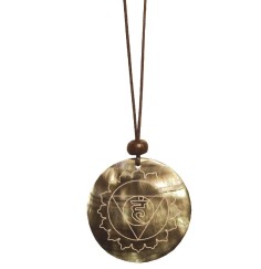 Halskette - Muschel mit Gravur - Vishuddi Chakra- 4cm