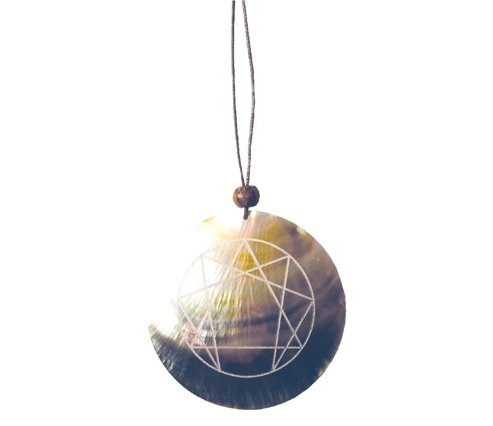 Halskette - Muschel mit Gravur - Enneagramm- 6cm