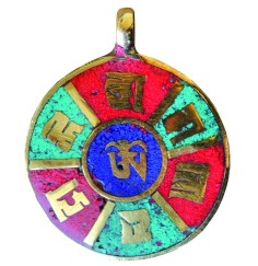 Anhänger -  Om Mani Padme Hum- grün/rot  Messing rund 2,5cm