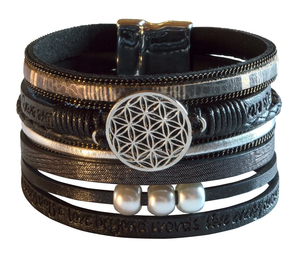 Armband - Blume des Lebens- Kunstleder schwarz, Metall silberfarben mit Magnetverschluß, 19x4cm