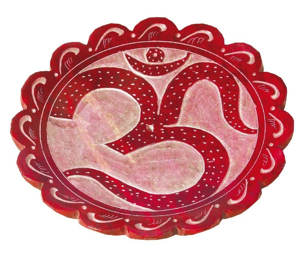 Räucherstäbchenhalter "OM" Speckstein rot 10cm