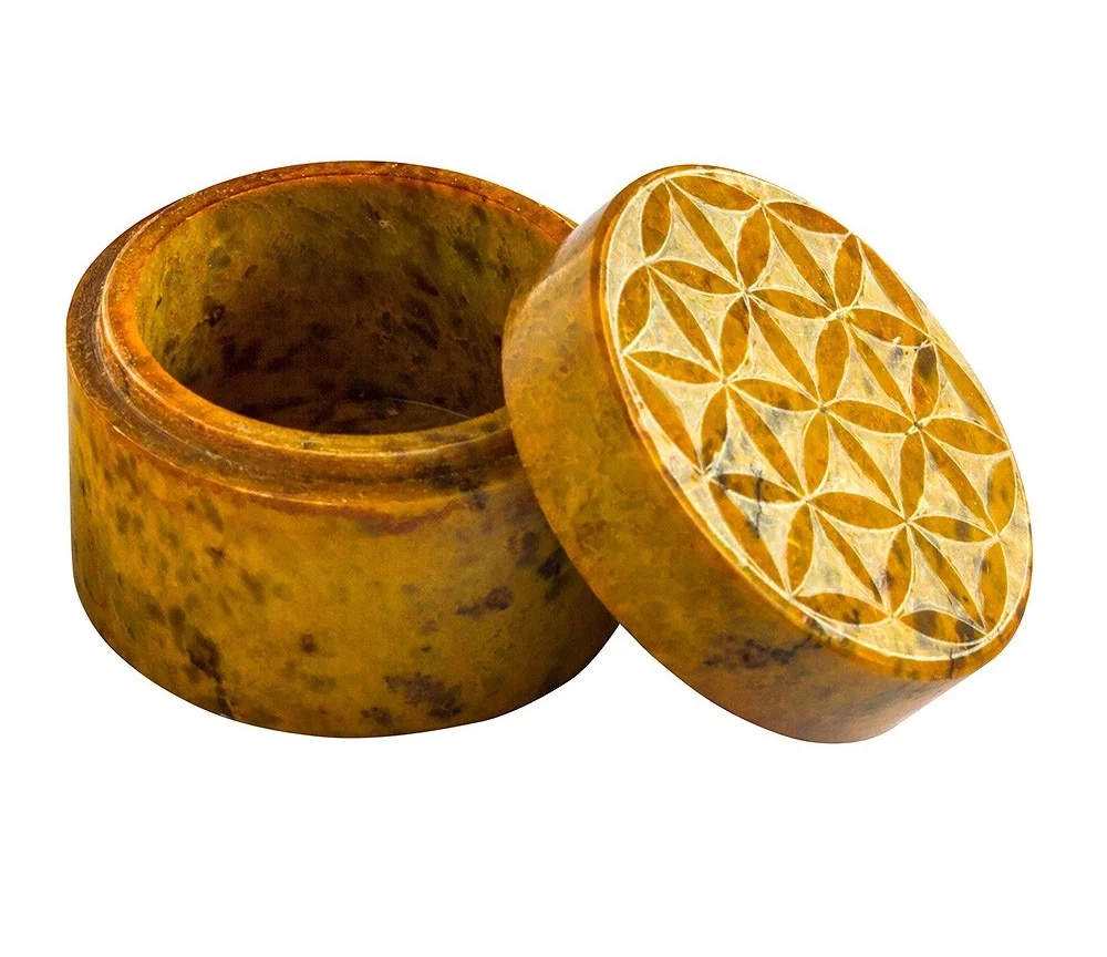 Box "Blume des Lebens" Speckstein ocker rund 5cm