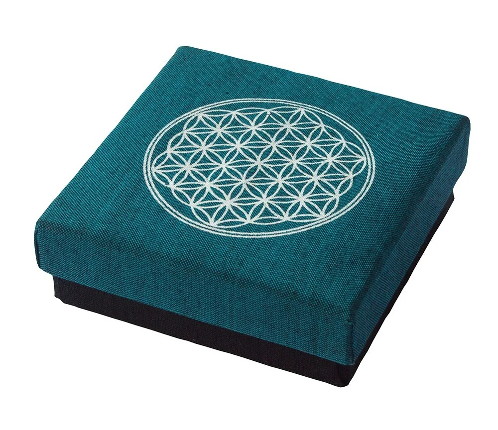 Geschenkbox "Blume des Lebens" Baumwolle türkis 9x9cm