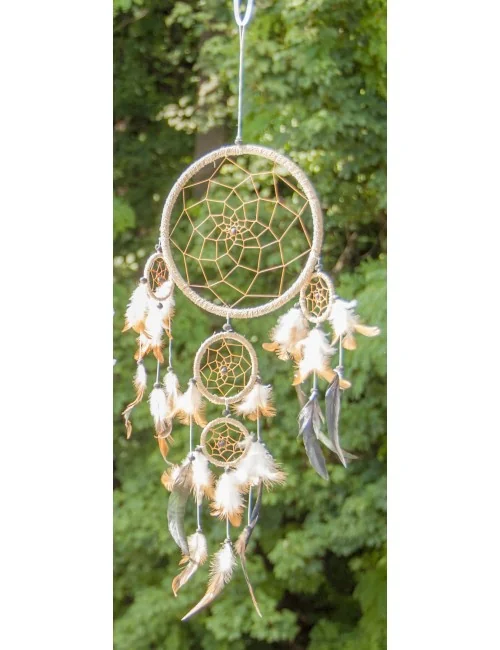 Traumfänger mit Federn