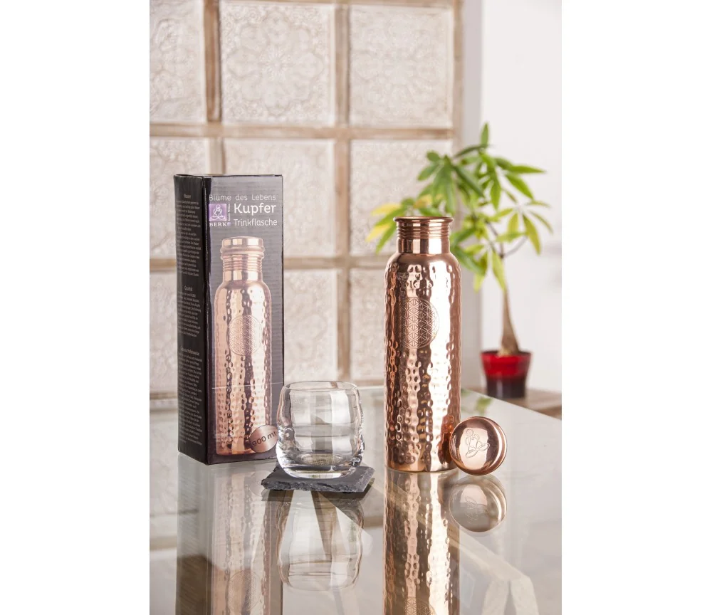Trinkflasche aus Kupfer, 900 ml mit Blume des Lebens Symbol
