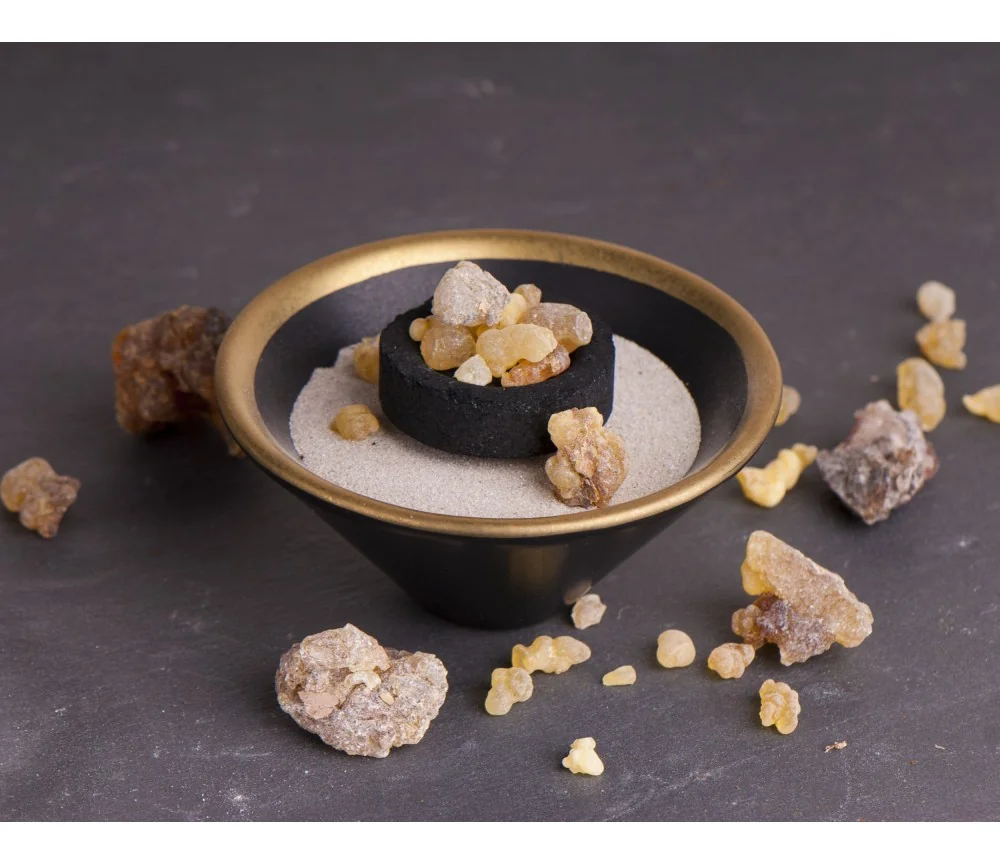 Räucherschale - V-förmig in schwarz/gold Keramik ca. 10 x 5 cm