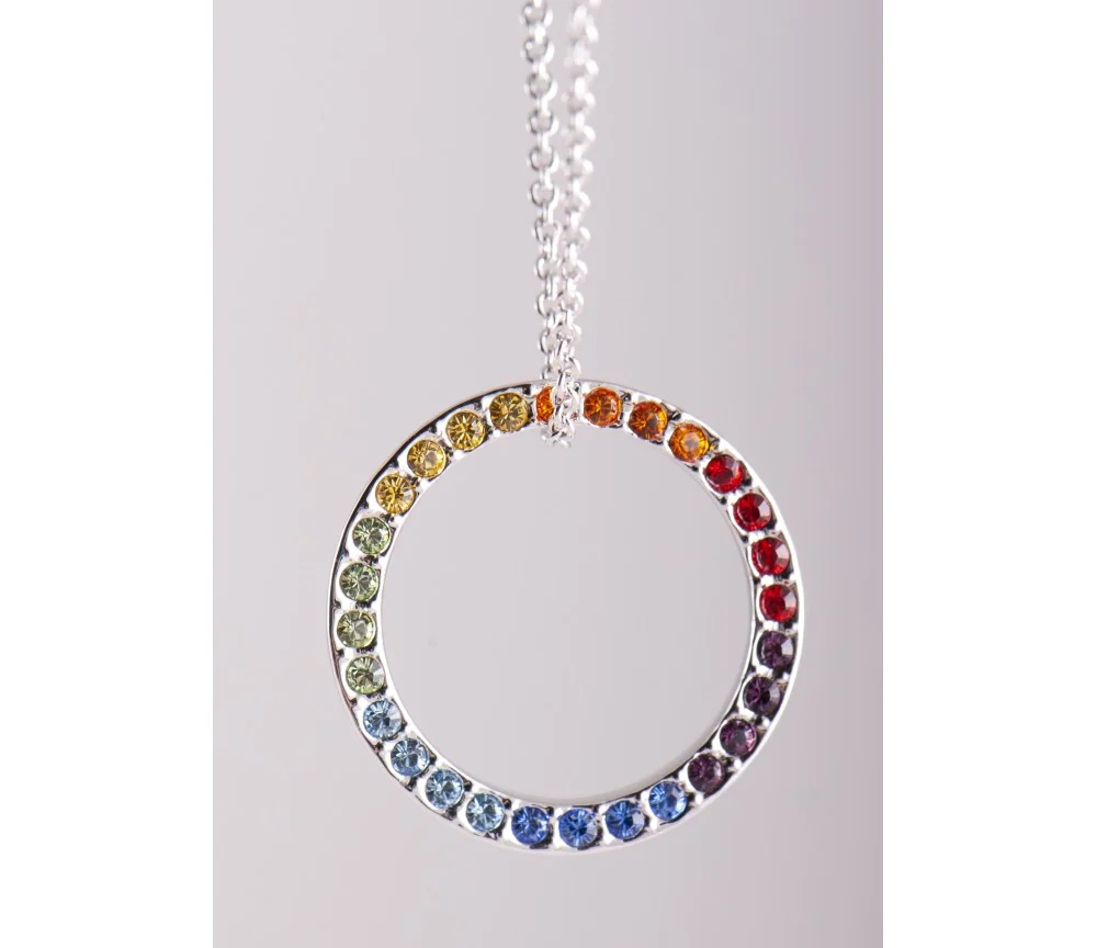Kette mit Anhänger - Regenbogenkreis - ca. 42 cm - mit Glaskristallen