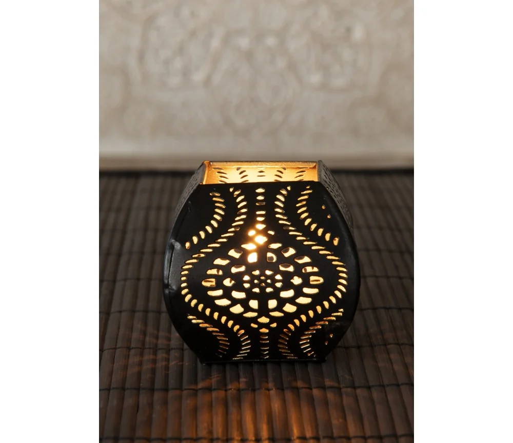 Teelichthalter - Ornament Quadeera - aus Metall - H: 7 x 8 cm