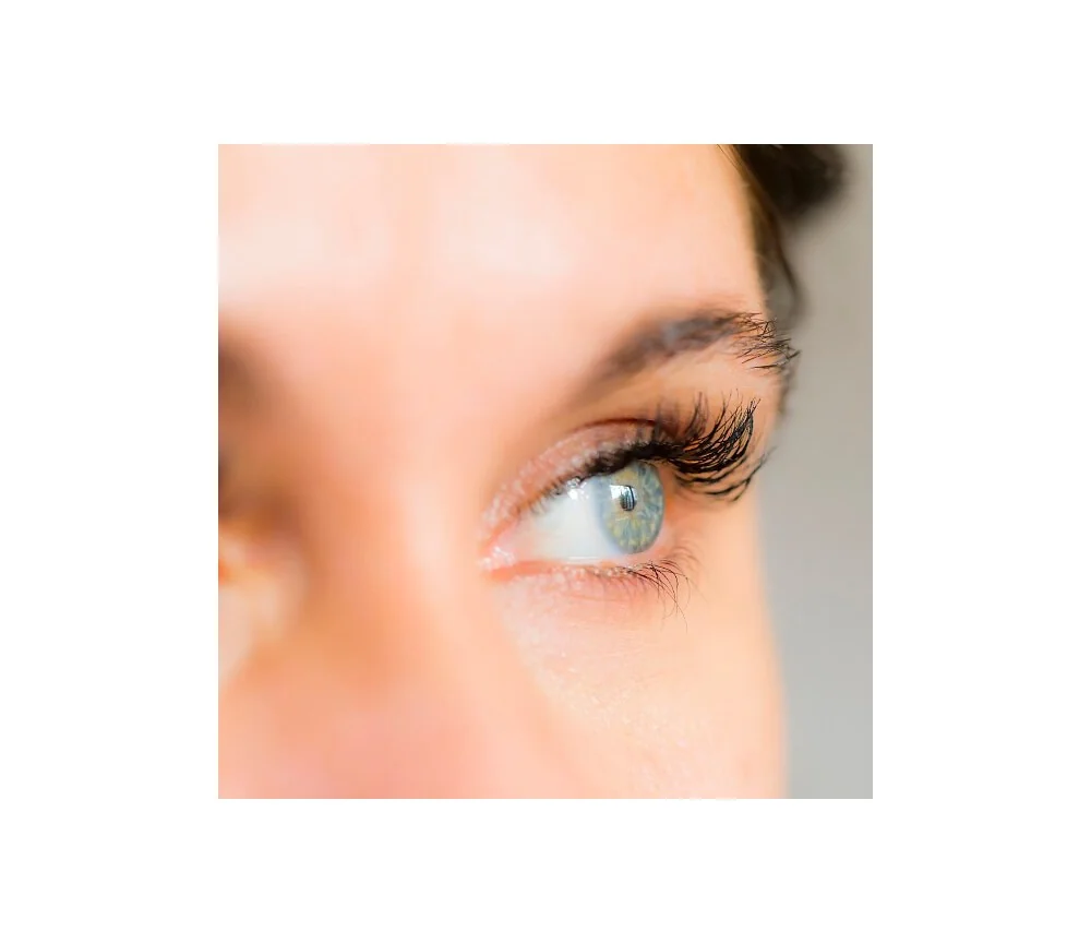 Aphro Celina - Eyelash Deluxe Serum - für starkes Wimpernwachstum