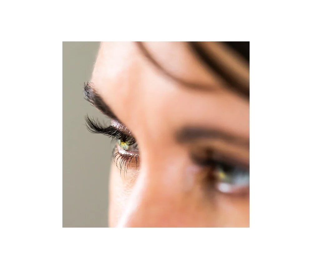 Aphro Celina - Eyebrow Serum - für dichtere, vollere Augenbrauen