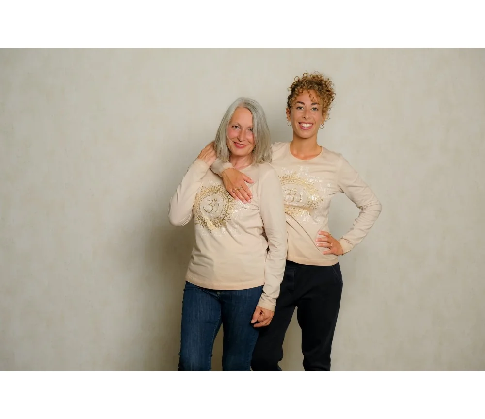 Spirit of OM - Langarm-Shirt OM Mandala - sand