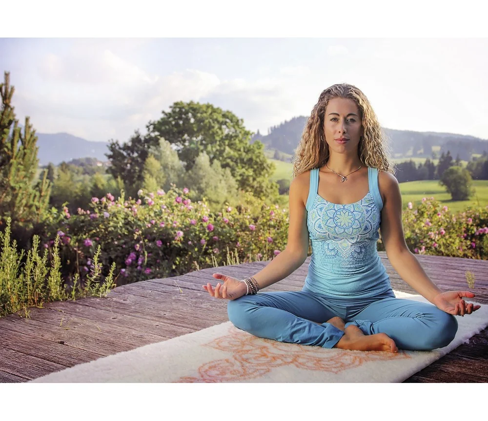 Spirit of OM - Yogamatte Mandala 81 x 198cm - naturweiß/orange