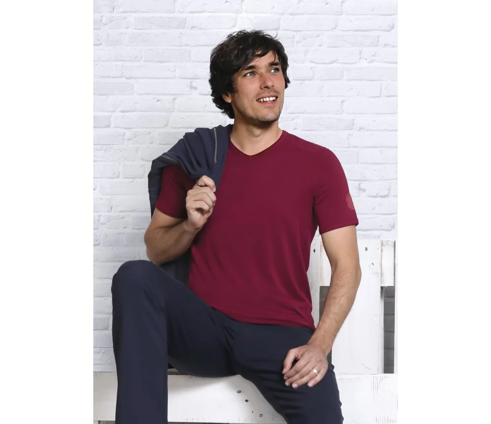 Spirit of OM - T-Shirt Bambus - bordeaux