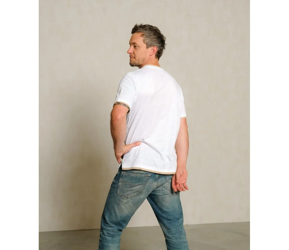 Spirit of OM - T-Shirt men Planet protect - weiß/sand