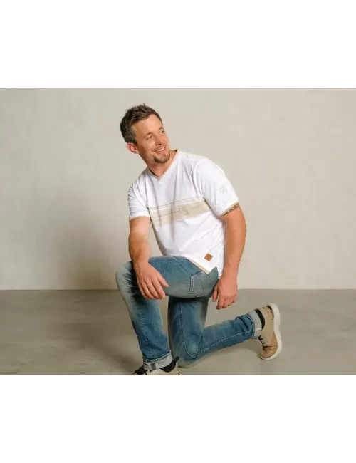 Spirit of OM - T-Shirt men Planet protect - weiß/sand