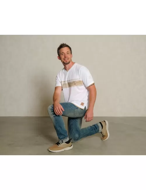 Spirit of OM - T-Shirt men Planet protect - weiß/sand