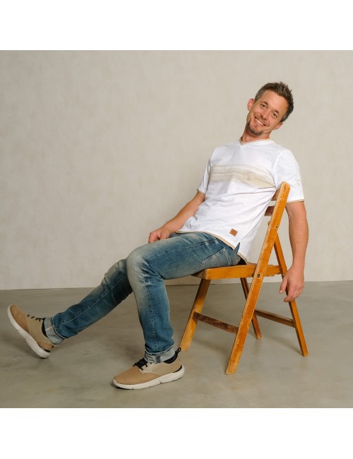 Spirit of OM - T-Shirt men Planet protect - weiß/sand