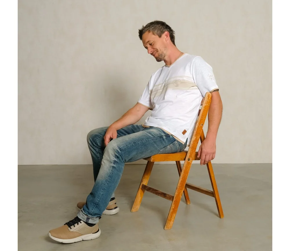 Spirit of OM - T-Shirt men Planet protect - weiß/sand