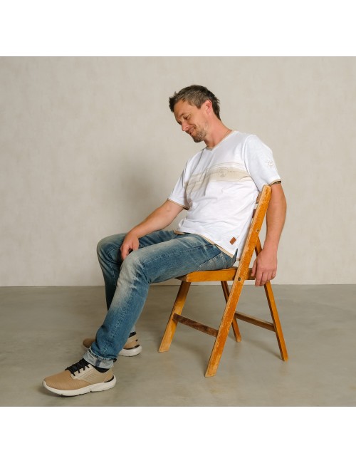 Spirit of OM - T-Shirt men Planet protect - weiß/sand