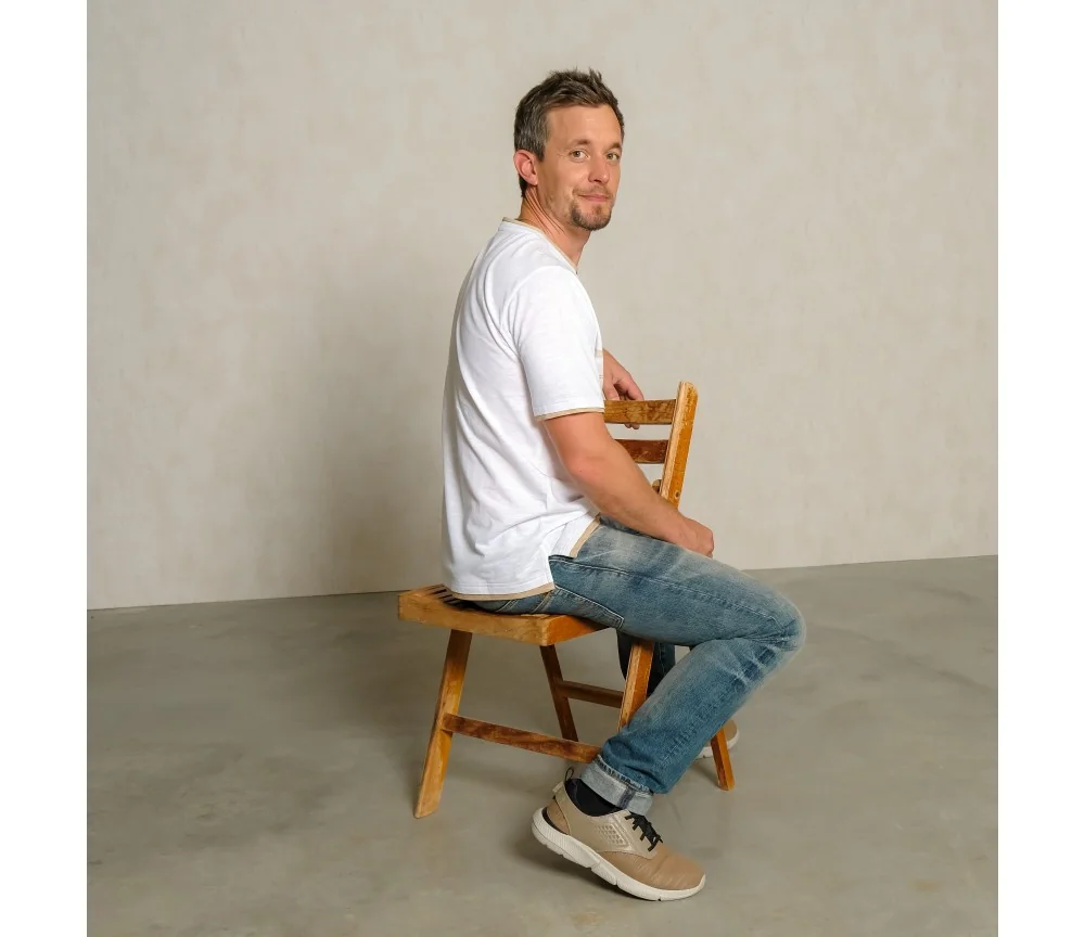 Spirit of OM - T-Shirt men Planet protect - weiß/sand