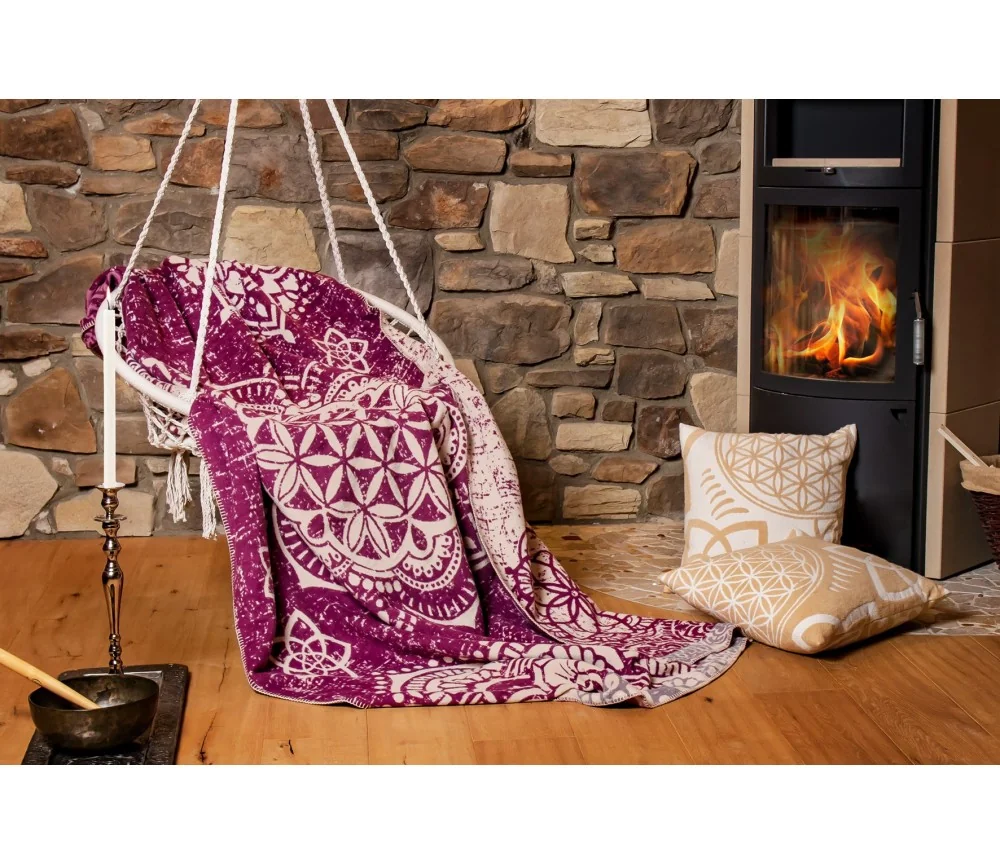 Spirit of OM - Kuscheldecke - beere