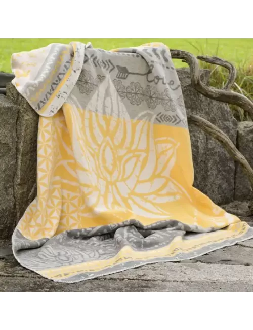 Spirit of OM - Kuscheldecke Lotus - gelb/grau