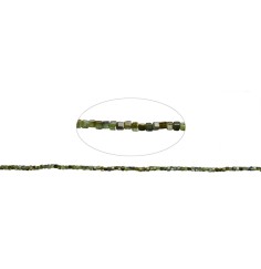 Heilstein & Edelstein-Strang - Würfel, Turmalin (grün), facettiert, 02mm (39cm)