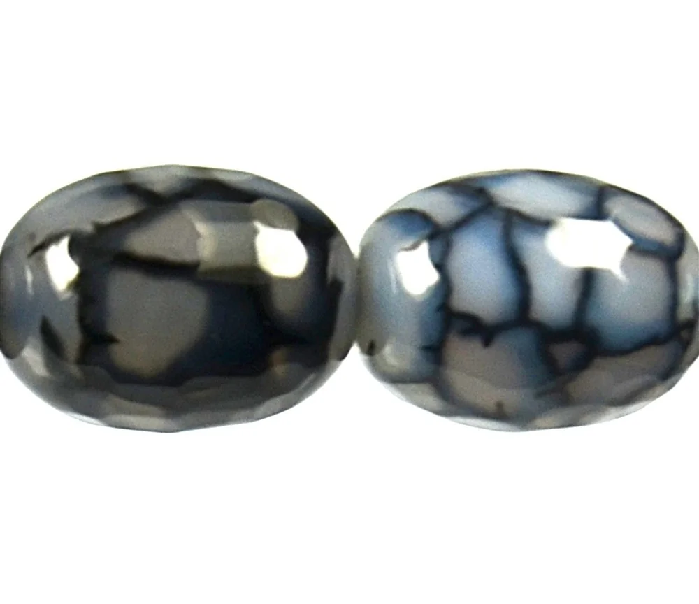 Heilstein & Edelstein-Strang - Olive, Achat (Schlangenachat), schwarz (gef.), facettiert, 27-30 x 21-22mm