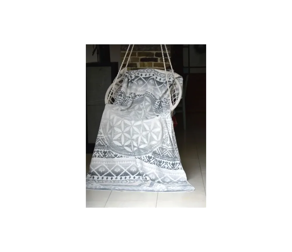 Spirit of OM - Kuscheldecke Blume des Lebens - grau