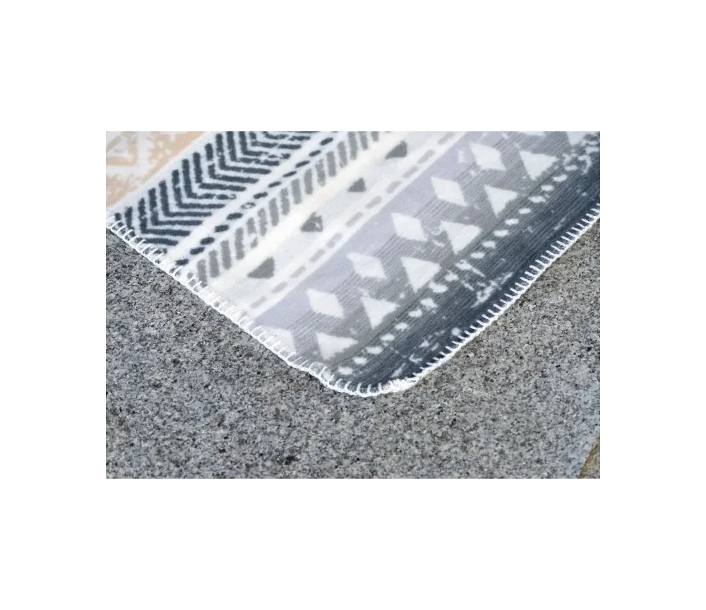 Spirit of OM - Kuscheldecke Blume des Lebens - grau