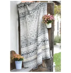 Spirit of OM - Kuscheldecke Blume des Lebens - grau