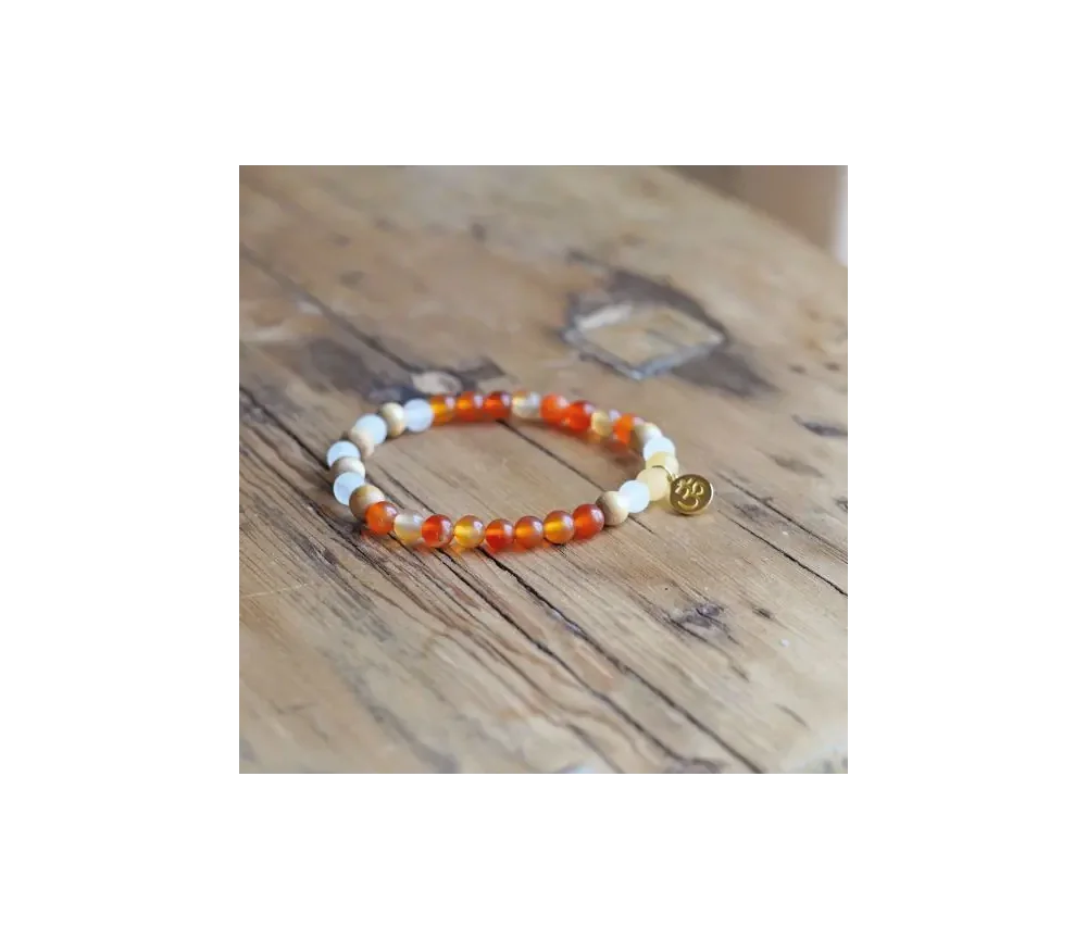 Spirit of OM - Armband Carneol