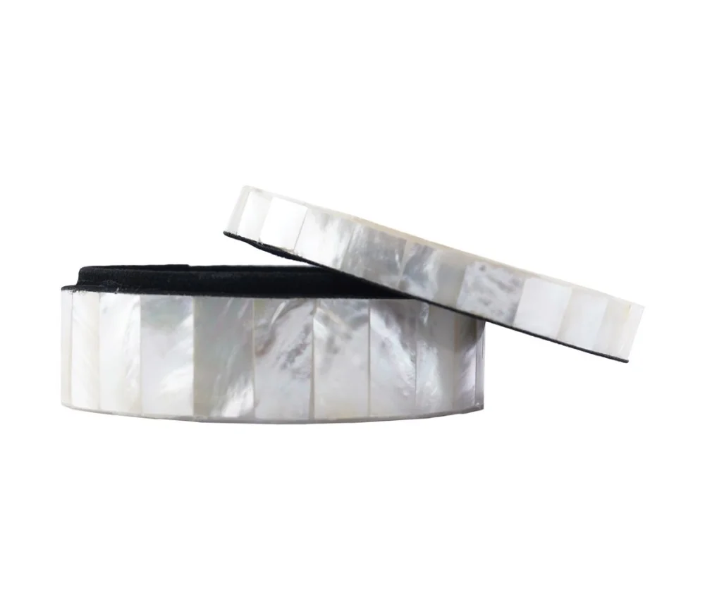 Aufbewahrungs - & Schmuck Dose - Muschel Perlmutt rund (Pinctata maxima), ca. 8cm