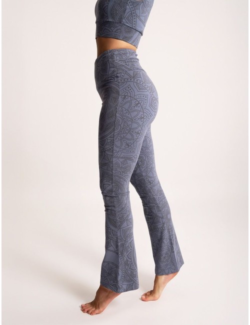 Spirit of OM - Yoga Hose Guna - enzianblau