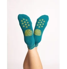 Spirit of OM - rutschfeste Yoga Socken Adhara - alatsee-gold