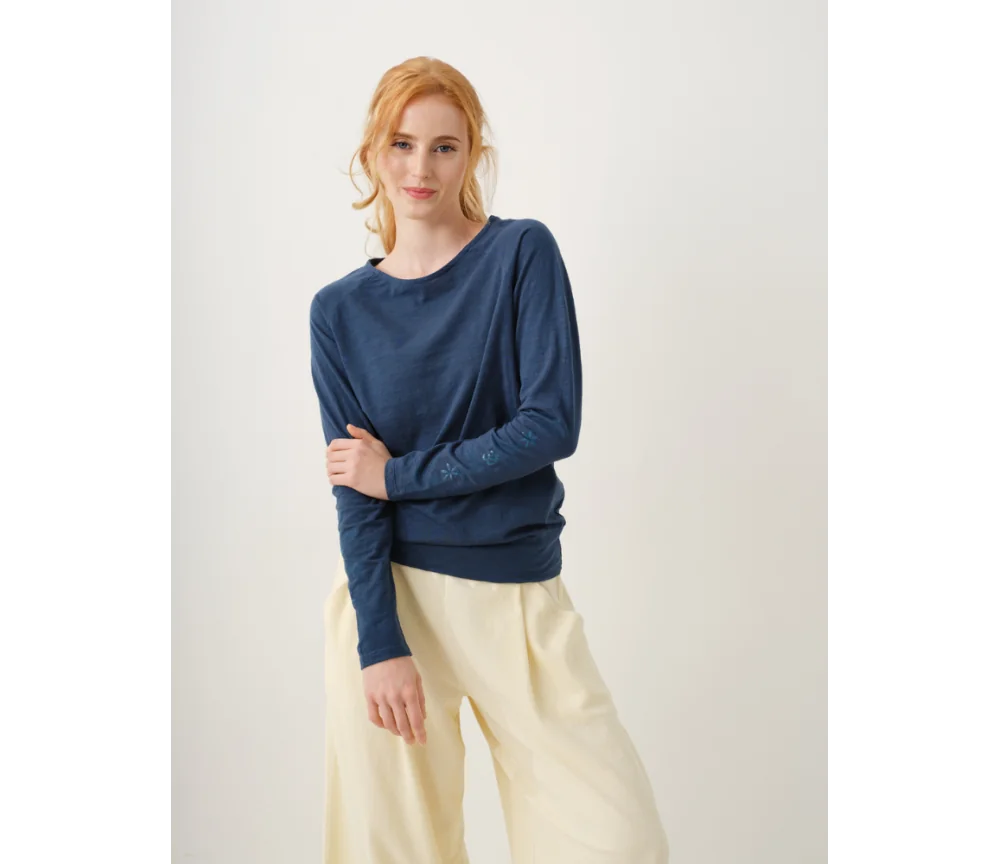 Spirit of OM - Longsleeve Shirt Priya - tiefsee