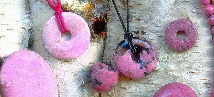 Stein des Monats: Rhodonit